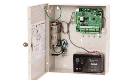 Panel de control para una puerta con caja de metal estándar, fuente de alimentación y batería - NX1MPS